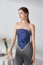 BusyBlue (70X70 cms)