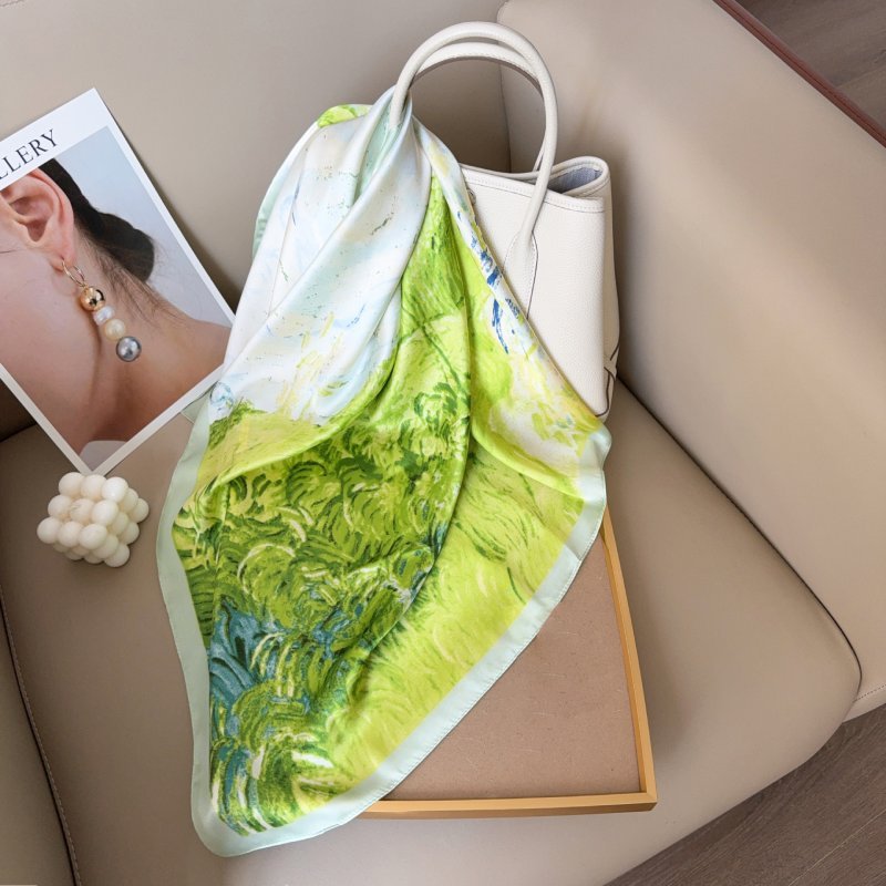 CrossKulture - TulipFarm short satin scarf with handbag style view