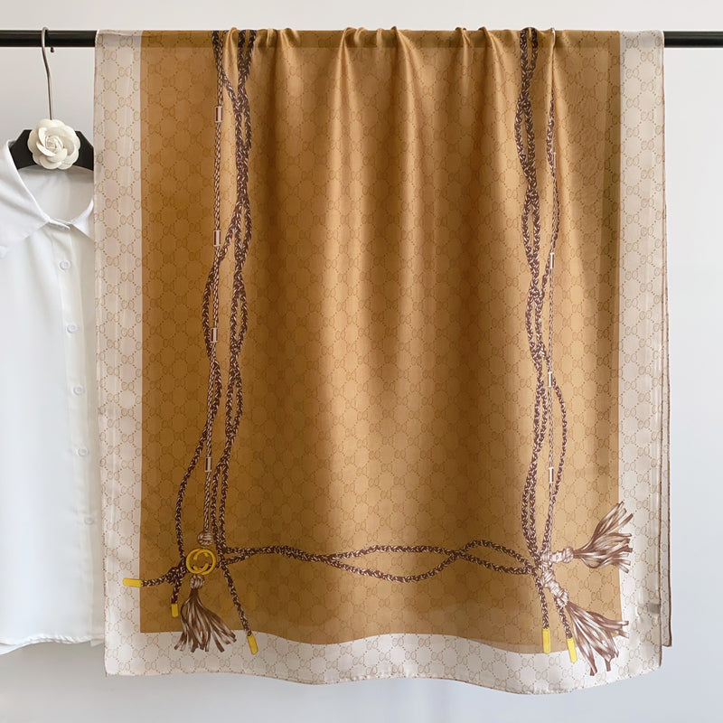 SilkenHalo (180X90 cms)