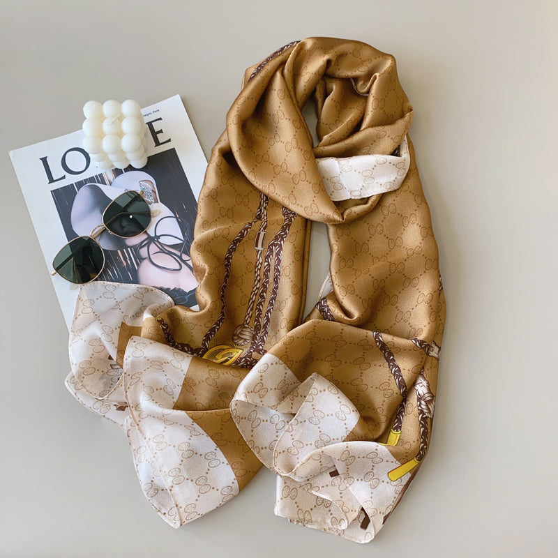 SilkenHalo (180X90 cms)