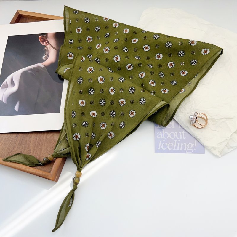 DiamondAura Green Cotton Diamond Scarf