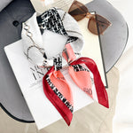 GlossyPop (70X70 cms)