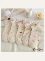 CrossKulture - SoleEmbrace offwhite ankle socks front view