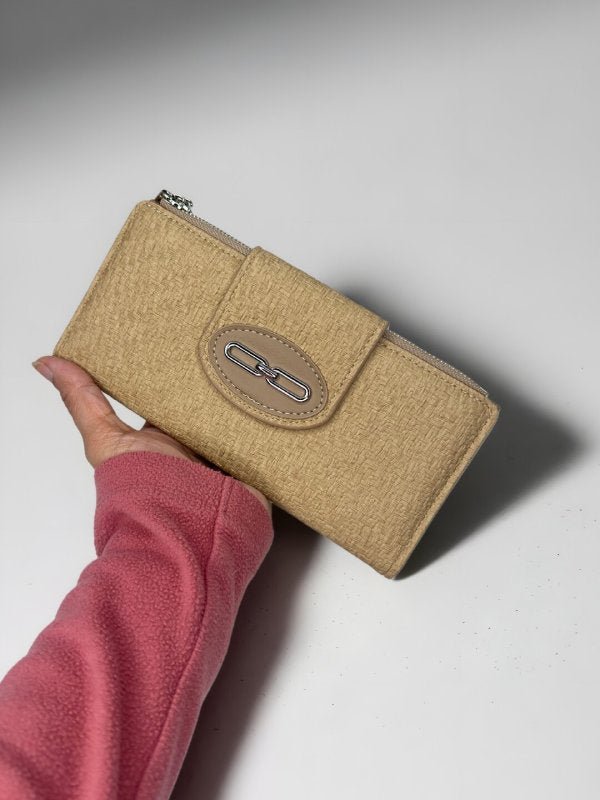 CrossKulture -SubtleCarry lightweight long wallet front view in model hand