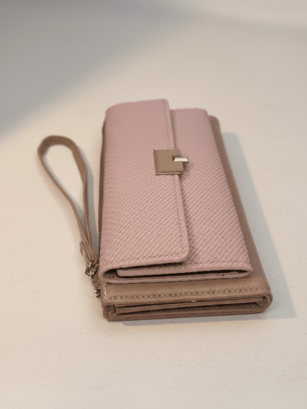 CrossKulture -PrettyCarry lightweight long wallet side view