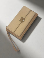 CrossKulture -ButteryCarry lightweight long wallet side view