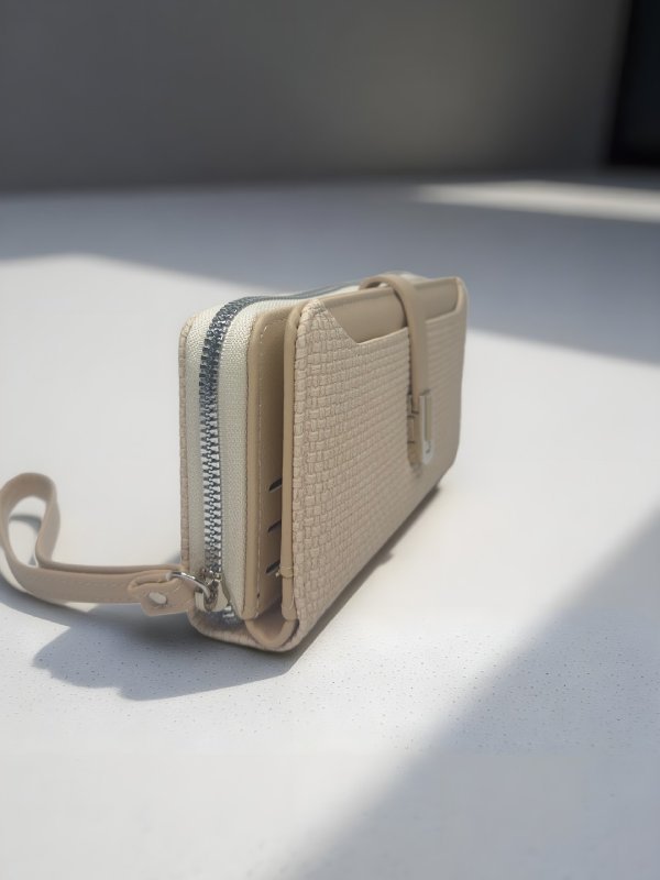 CrossKulture -ExquisiteCarry lightweight long wallet side view