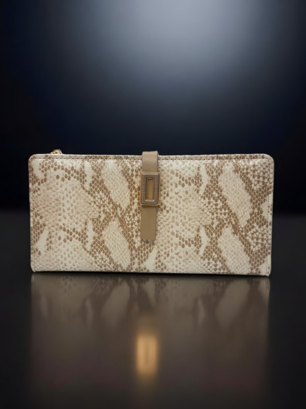 CrossKulture -PlushCarry lightweight long wallet front view
