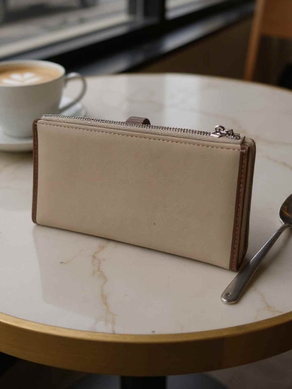 CrossKulture - SoulCarry lightweight long wallet back view