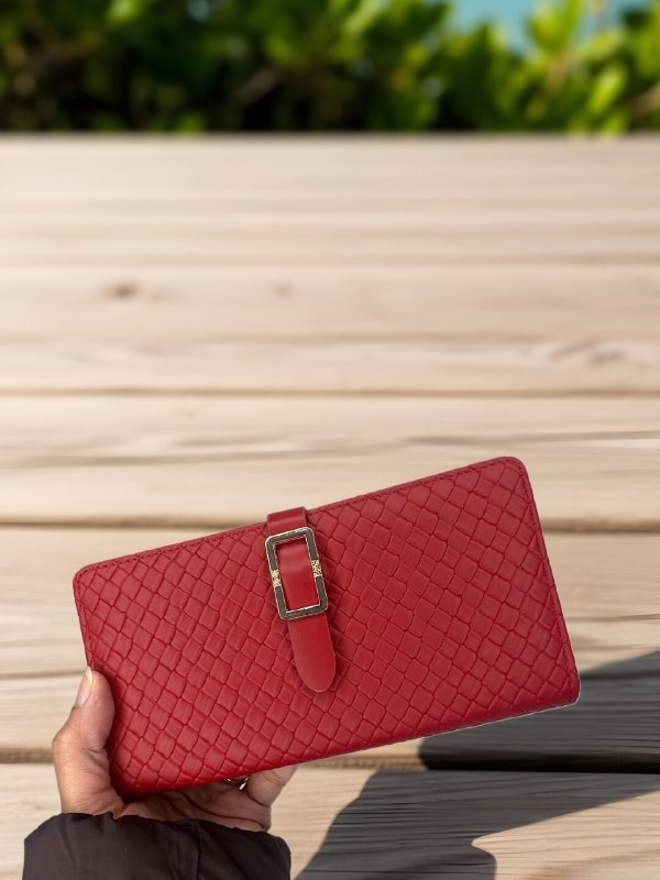 CrossKulture -CupidCarry lightweight long wallet front view in mode hand