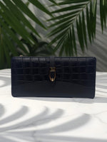 CrossKulture - ElegantCarry lightweight long wallet front view