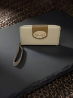 CrossKulture - GracefulCarry lightweight long wallet front view