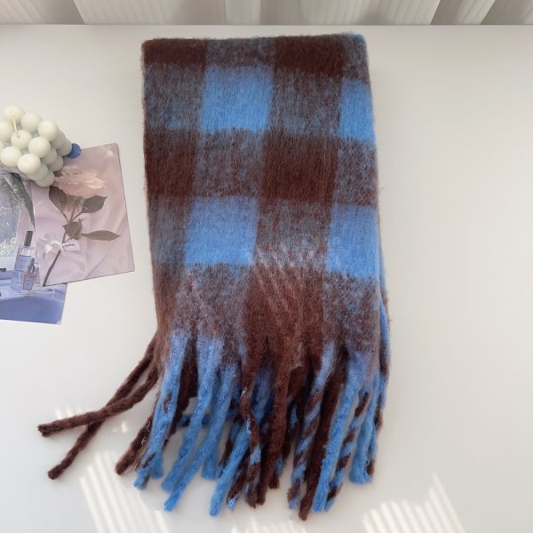 CrossKulture - WinterHug lightweight long wool scarf folded view