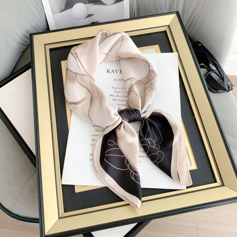 CarbonGlow (70X70 cms)