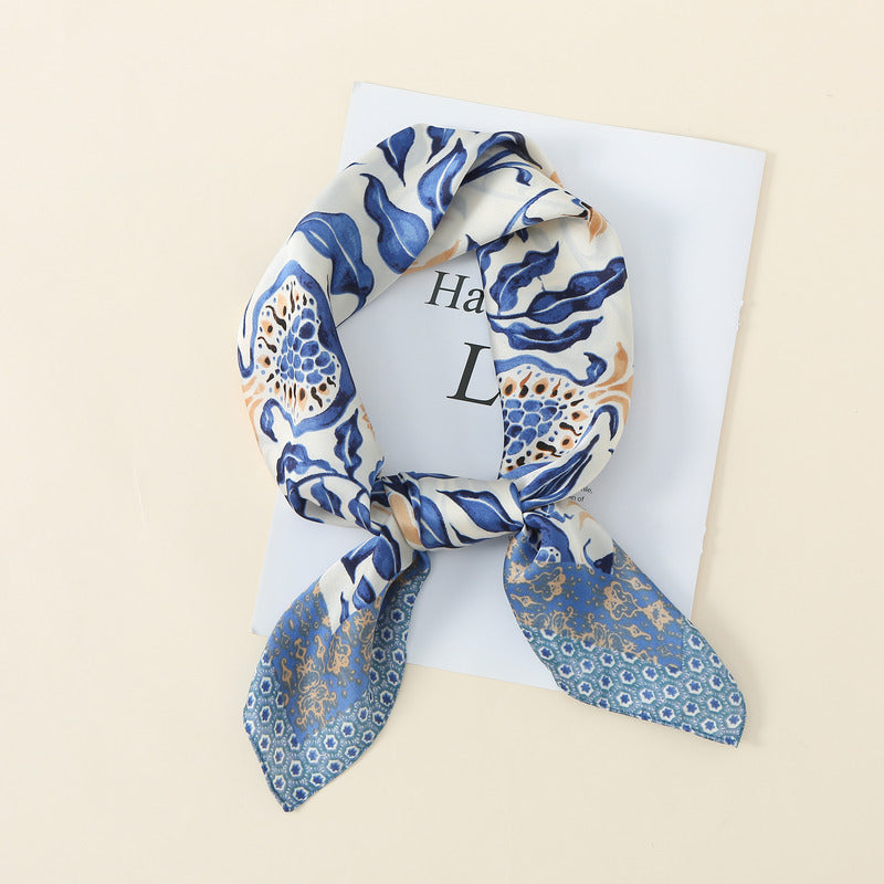 AquaSpring (70X70 cms)