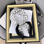 BlackPearl (70X70 cms)