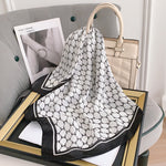 BlackPearl (70X70 cms)