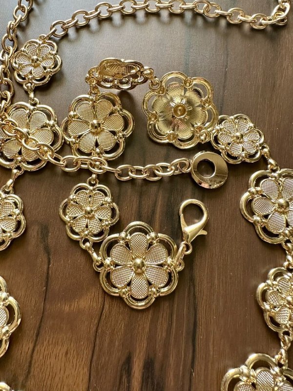 FieryBling Gold Women Metal Bling Belt
