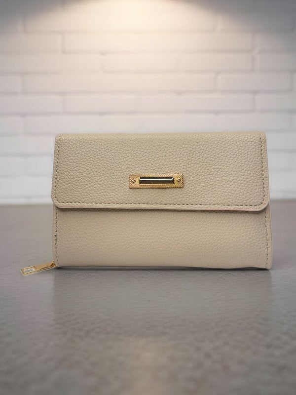 CrossKulture - ApricotClutch lightweight clutch bag front view
