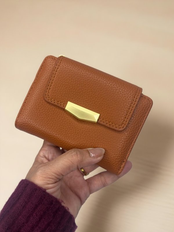 CrossKulture - StyleCrush lightweight small wallet in hand front view