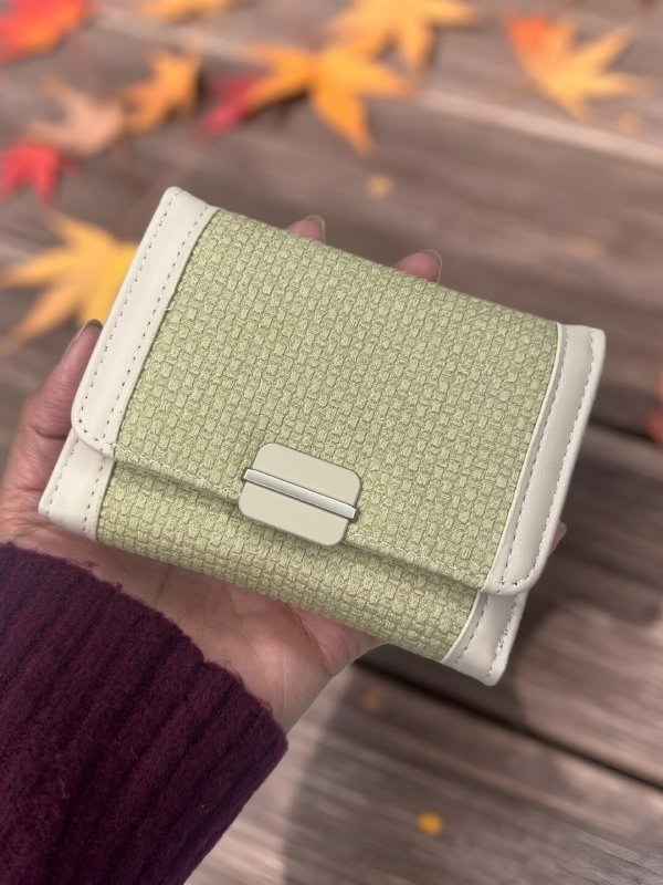 CrossKulture - WeeCrush lightweight small wallet front view