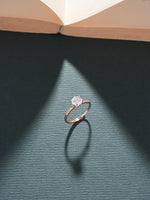 CrystalCrest Ring Rose Gold