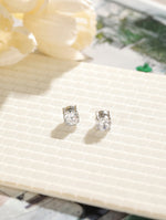 LunaLustre Ear Stud Single Silver