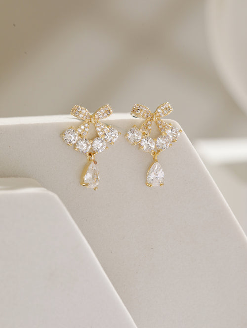 SatinSpark Ear Stud Single Gold