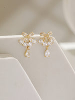 SatinSpark Ear Stud Single Gold