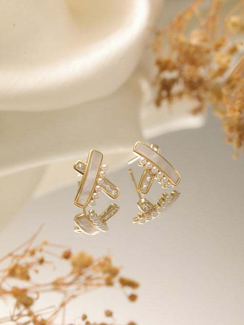 PearlPoise Ear Stud Single Gold