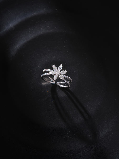 JewelNest Ring Silver