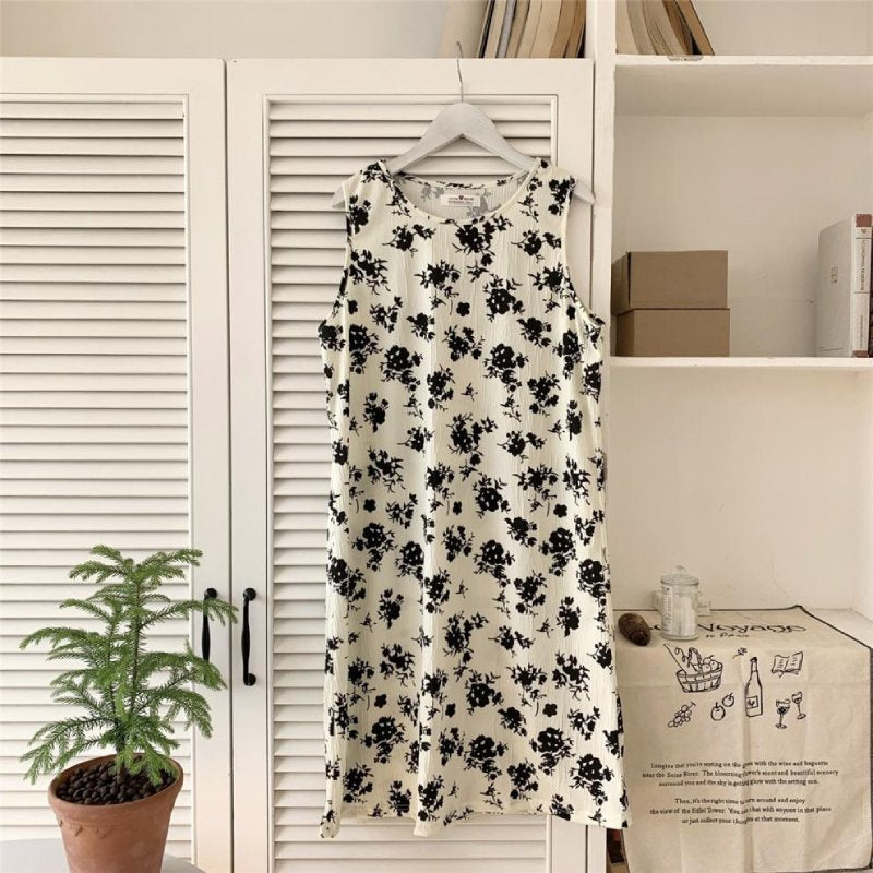 EasyEase Sleeveless Lounge Dress