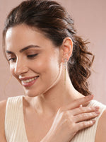 FloraLustre Ear Drop Gold