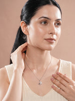 RoyalRadiance Necklace Pendant Silver
