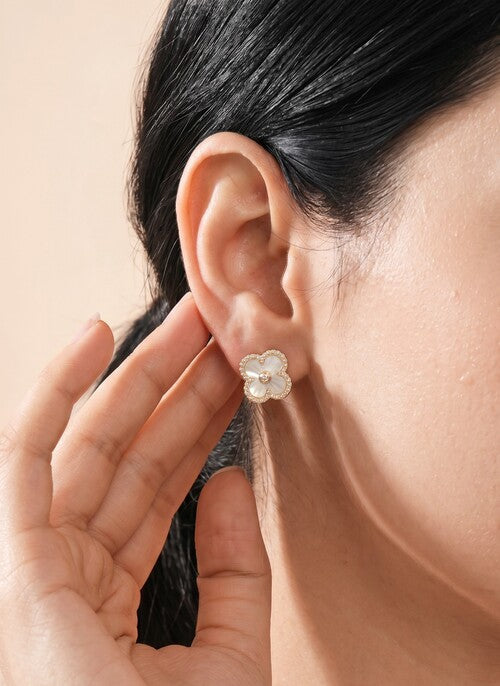 AuraFoundry Ear Stud Single Gold