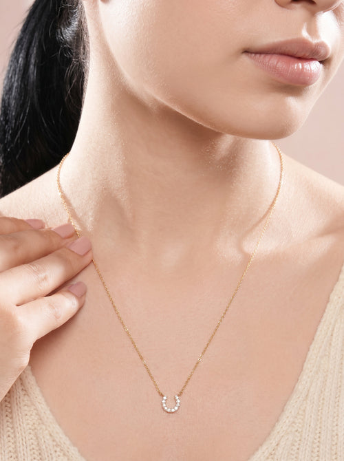 EliteElegance Necklace Pendant Gold