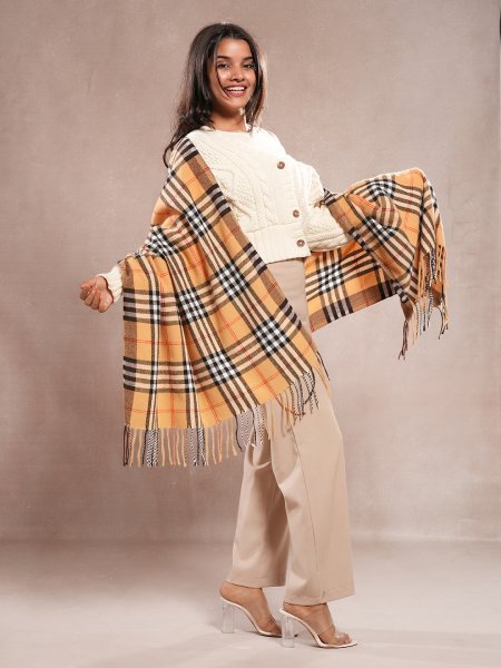 CrossKulture - WillowWeave lightweight acrylic wool scarf model view