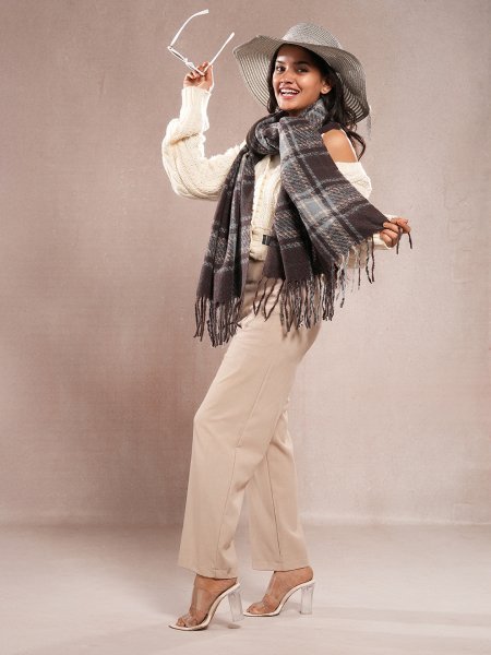 CrossKulture - CoffeeCream lightweight chequered cashmere wool scarf in model front view