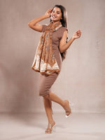 CrossKulture - BestBrowns viscose scarf full model side view
