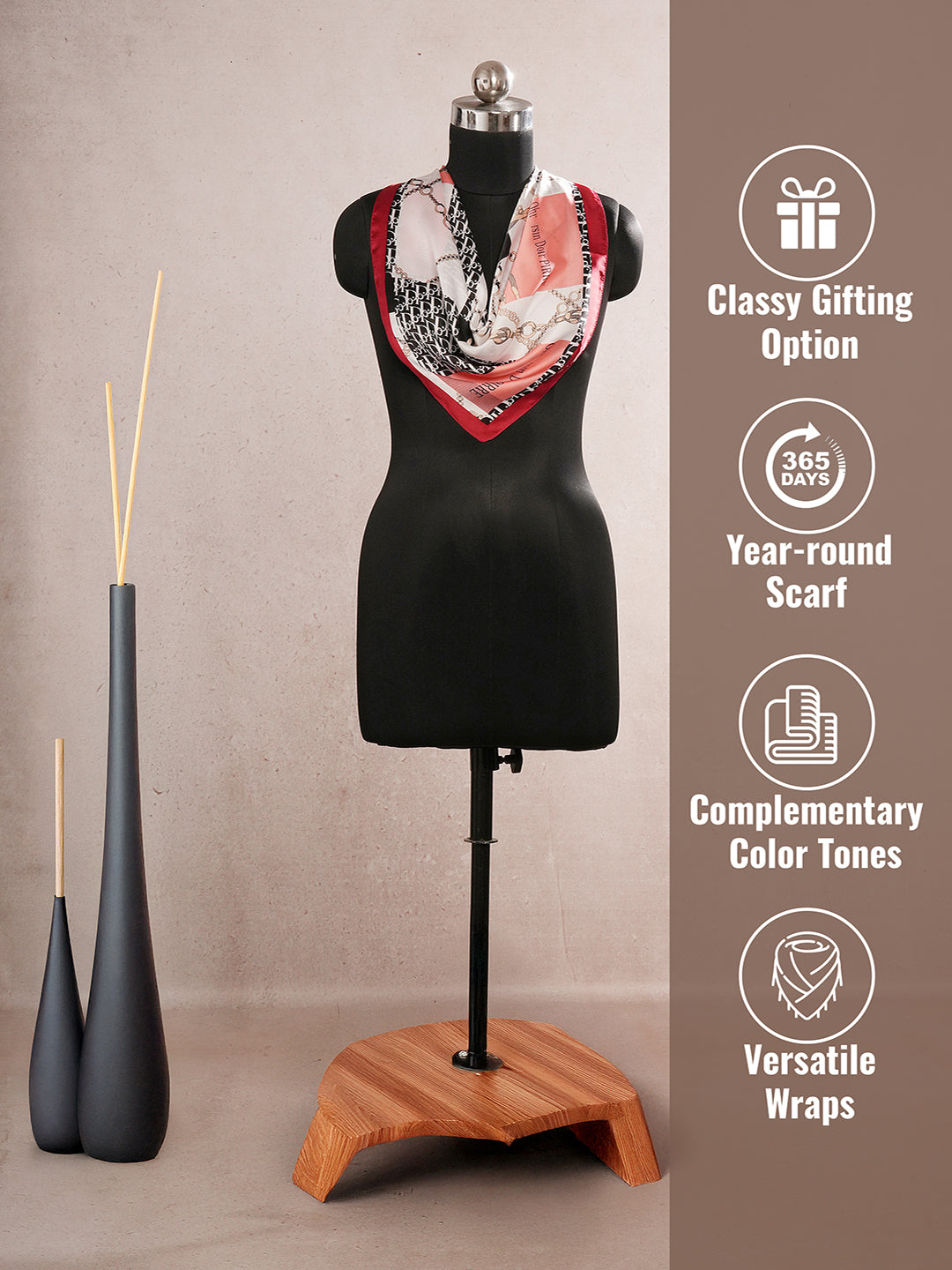 GlossyPop (70X70 cms)