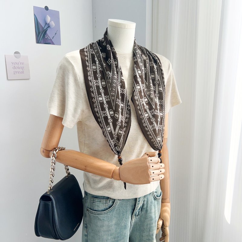 DiamondAllure Black Cotton Diamond Scarf