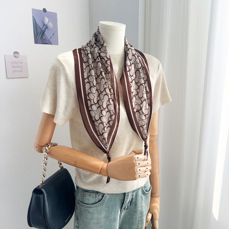 DiamondWhisper Brown Cotton Diamond Scarf
