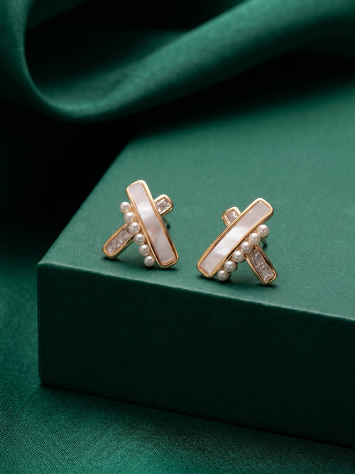 PearlPoise Ear Stud Single Gold