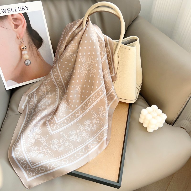 CalmCarving Small Square Satin Scarf Beige