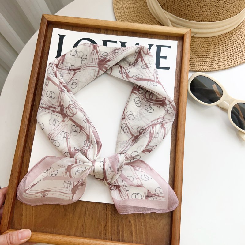 NetGlow Lilac Gauze Square Scarf