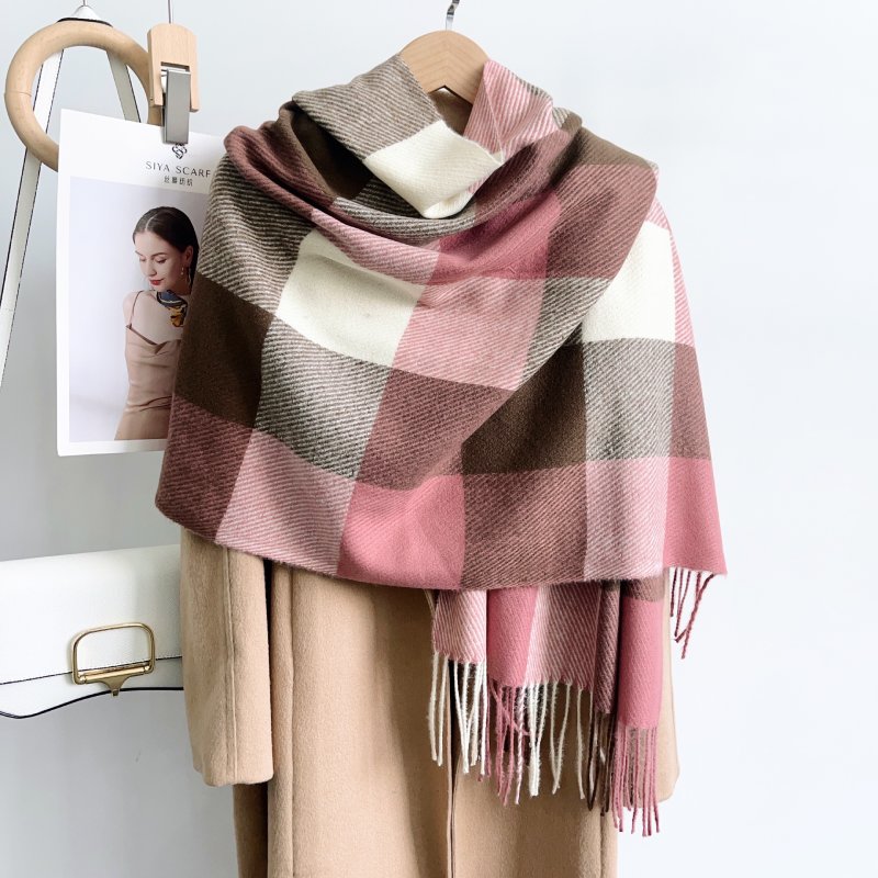 FrostCheck Cashmere CheckeredScarf