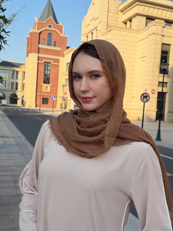 MudHorizon Brown Crinkled Cotton Scarf