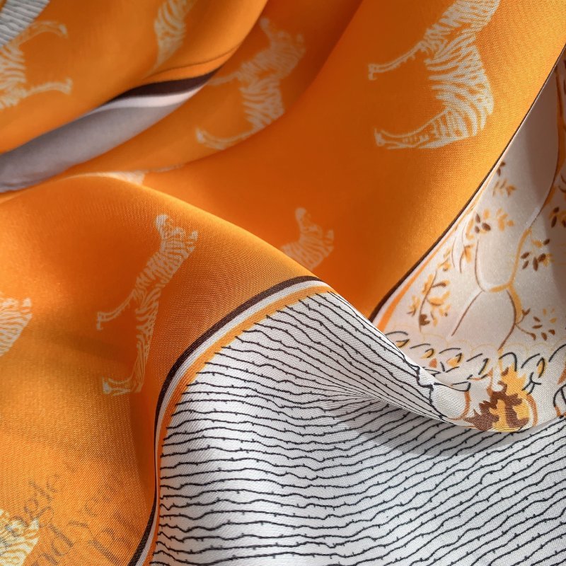 CrossKulture - AnimalPlanet short satin scarf edge view