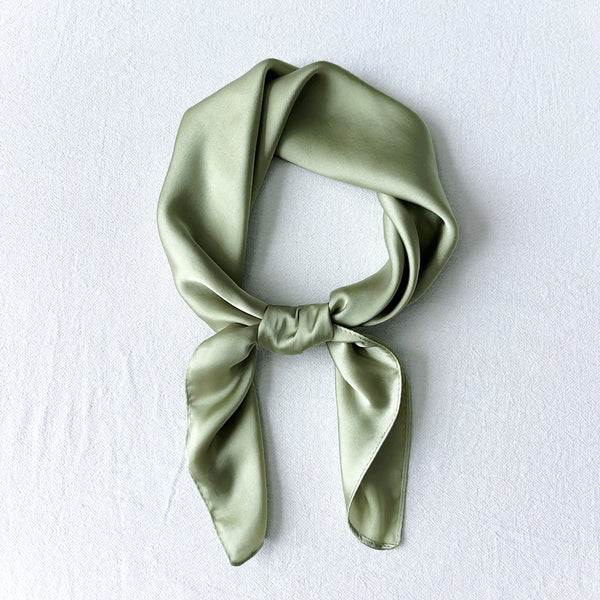 LeafySheen (70X70 cms)