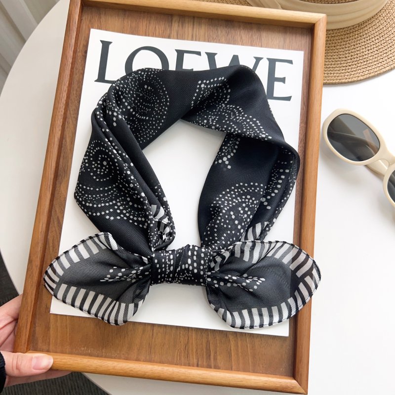 NetAffair Black Gauze Square Scarf